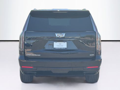 Certified 2025 Cadillac Escalade Sport AWD/4WD image 6