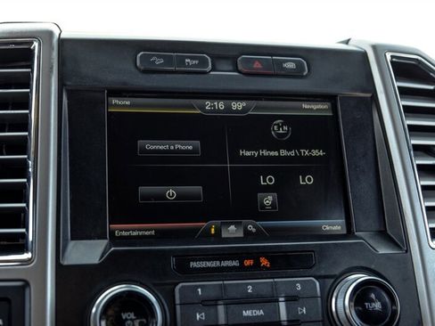 Used 2015 Ford F150 Lariat w/ Equipment Group 502A Luxury image 26