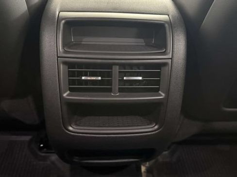 Used 2020 Cadillac XT5 Premium Luxury w/ LPO, Floor Liner Package AWD/4WD image 32
