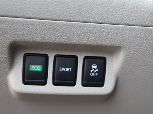Used 2017 Nissan Sentra S FWD image 27