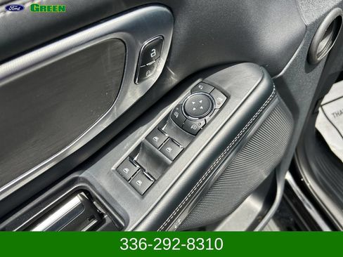 Used 2025 Ford Expedition Platinum AWD/4WD image 11