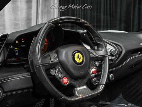 Used 2017 Ferrari 488 Spider RWD image 9