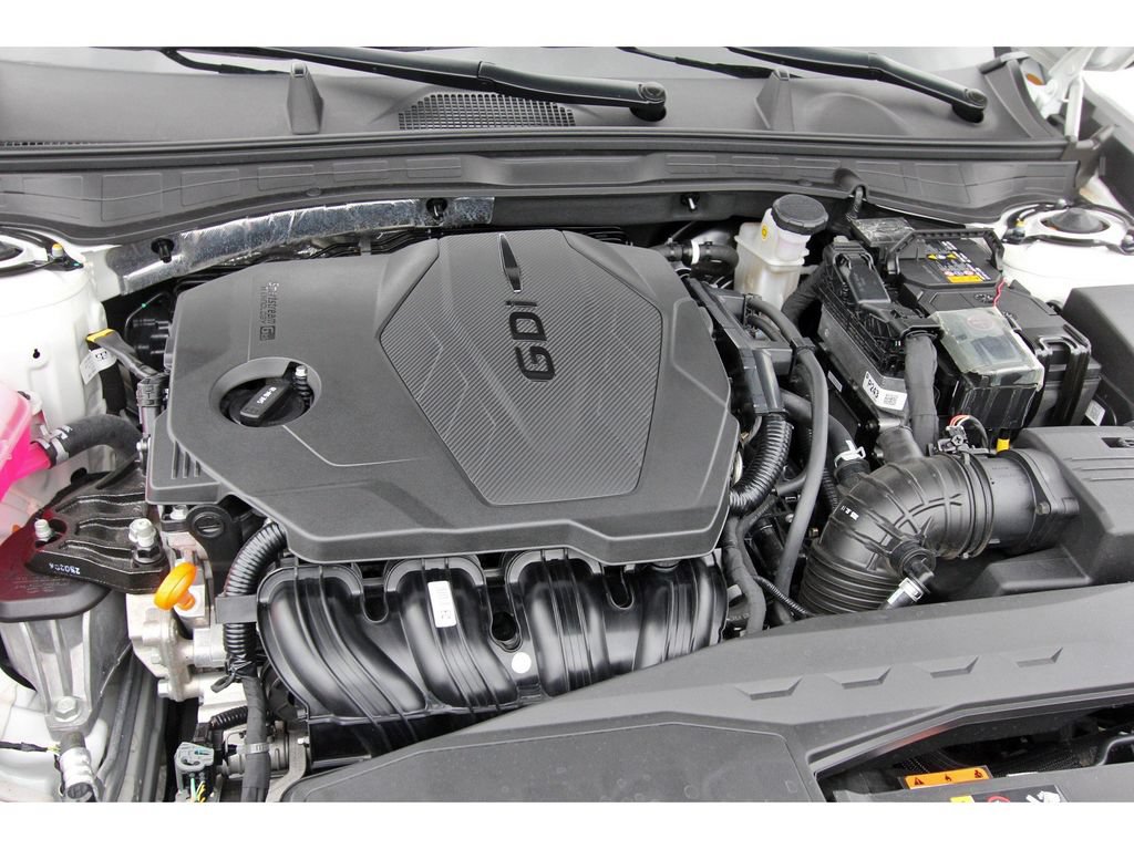 Used 2025 Hyundai Sonata SE FWD image 34