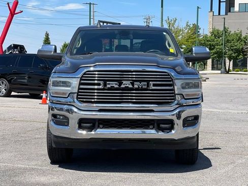 Used 2019 RAM 2500 Laramie AWD/4WD image 2