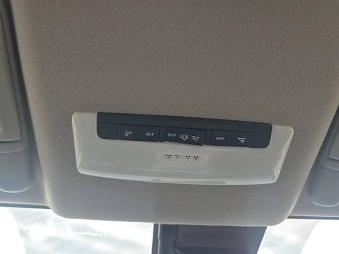 New 2025 Nissan Versa S w/ Trunk Package image 19