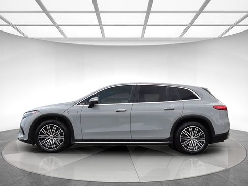 Used 2023 Mercedes-Benz EQS 450+ 4MATIC SUV image 4