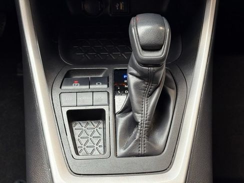 Used 2023 Toyota RAV4 XLE w/ Convenience Package FWD image 19