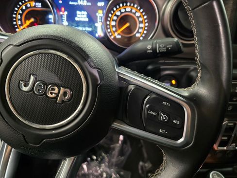 Used 2020 Jeep Gladiator Sport w/ Quick Order Package 24S AWD/4WD image 25