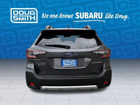 New 2025 Subaru Outback Limited image 4