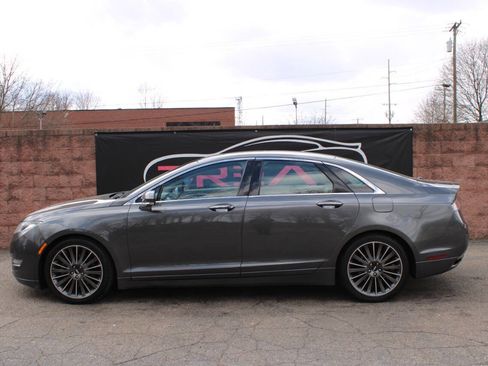 Used 2015 Lincoln MKZ Base AWD 4dr Sedan w/ Equipment Group 102A Reserve image 2