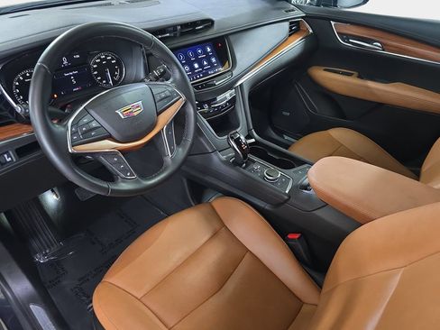 Used 2021 Cadillac XT5 Premium Luxury FWD image 19