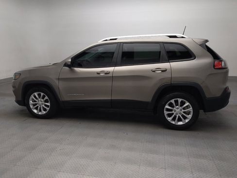 Used 2020 Jeep Cherokee Latitude FWD image 3