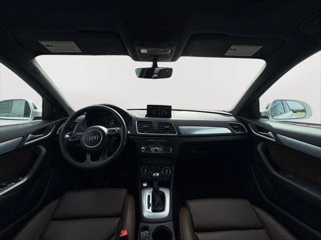 Used 2018 Audi Q3 2.0T Premium Plus w/ Premium Plus Package AWD/4WD image 13