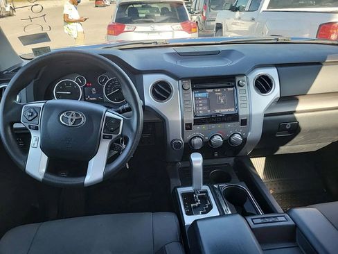 Used 2016 Toyota Tundra SR5 image 9