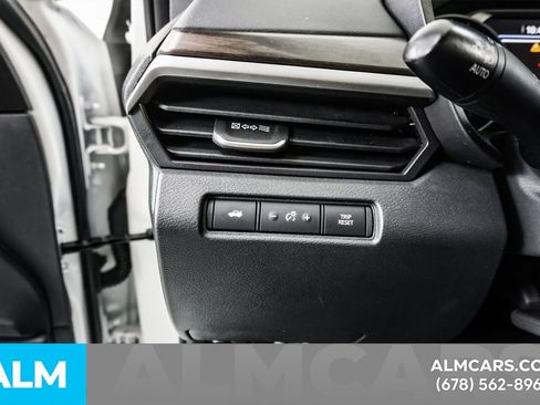 Used 2025 Nissan Altima 2.5 SV FWD image 30