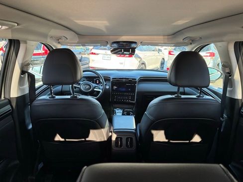 Used 2023 Hyundai Tucson Limited image 15