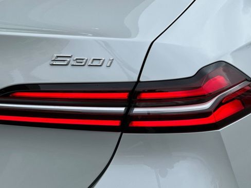 New 2026 BMW 530i 530i w/ Premium Package image 33