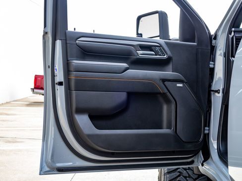 Used 2024 GMC Sierra 2500 AT4 w/ AT4 Premium Plus Package image 35