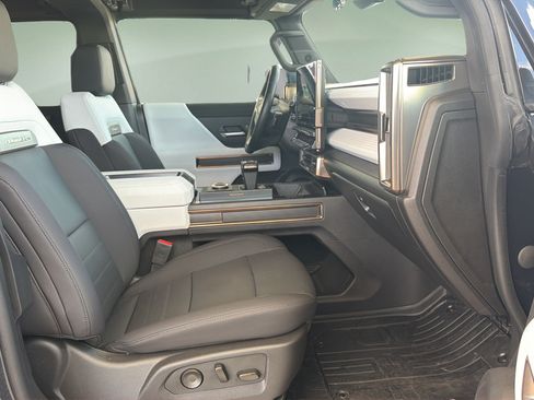 Used 2025 GMC Hummer EV 3X AWD/4WD image 11