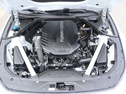 Used 2019 Genesis G70 3.3T Advanced w/ Sport Package image 37