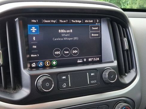 Used 2020 Chevrolet Colorado LT w/ LT Convenience Package AWD/4WD image 17