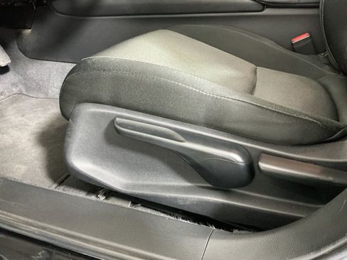 Used 2021 Honda Accord Hybrid image 21