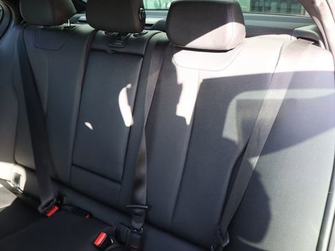 Used 2018 BMW 330i Sedan RWD image 15