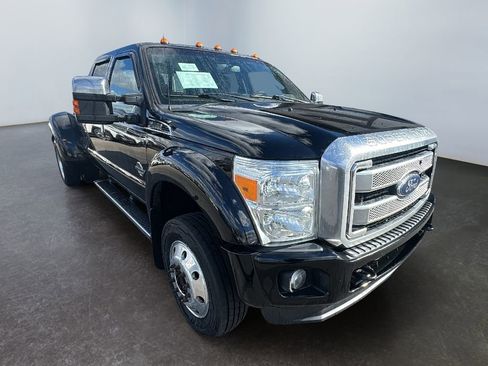 Used 2016 Ford F450 Platinum w/ Platinum Package image 1
