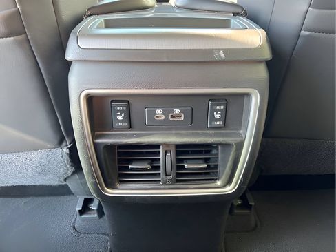 Used 2023 Nissan Murano SL AWD/4WD image 16