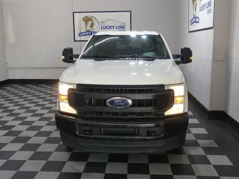 Used 2020 Ford F250 XL w/ Power Equipment Group image 3