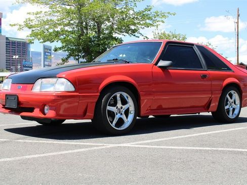 Used 1990 Ford Mustang GT RWD image 19