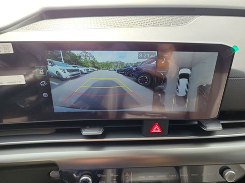 New 2026 Kia Carnival SX w/ SX Dark Edition Package FWD image 33