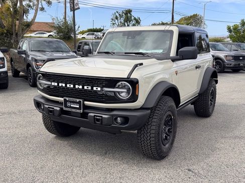 New 2026 Ford Bronco Badlands AWD/4WD image 7