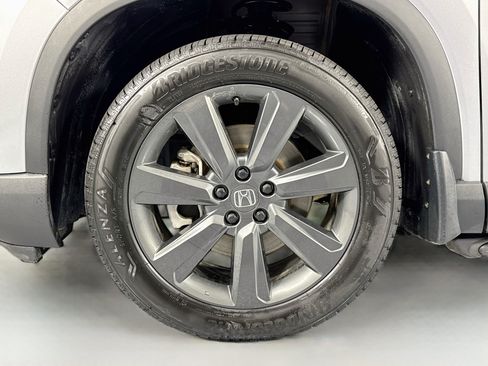 Certified 2025 Honda Pilot Sport image 31