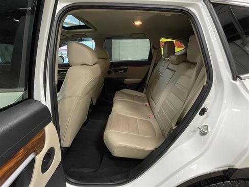 Used 2018 Honda CR-V Touring image 27