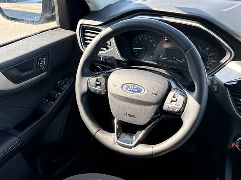 Certified 2022 Ford Escape SE w/ SE Sport Appearance Package image 15