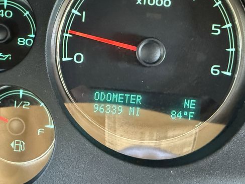 Used 2013 GMC Yukon XL SLT w/ Texas Edition image 26