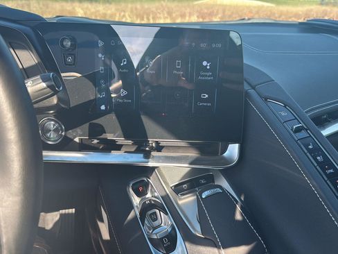 Used 2024 Chevrolet Corvette Stingray Preferred Conv w/ Battery Protection Package image 13