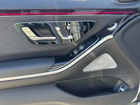 New 2026 Mercedes-Benz S 500 4MATIC image 12