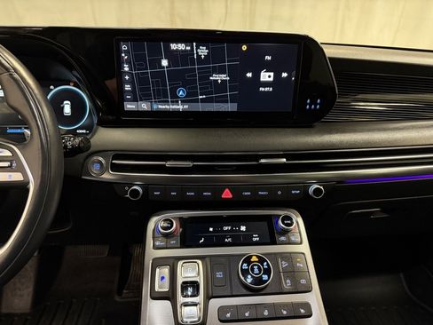 Used 2024 Hyundai Palisade Calligraphy image 31