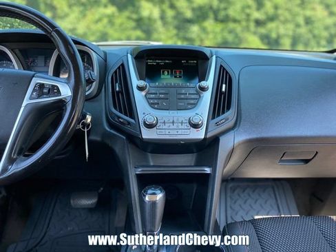Used 2017 Chevrolet Equinox LT w/ Convenience Package AWD/4WD image 24