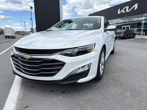 Used 2023 Chevrolet Malibu LT image 8