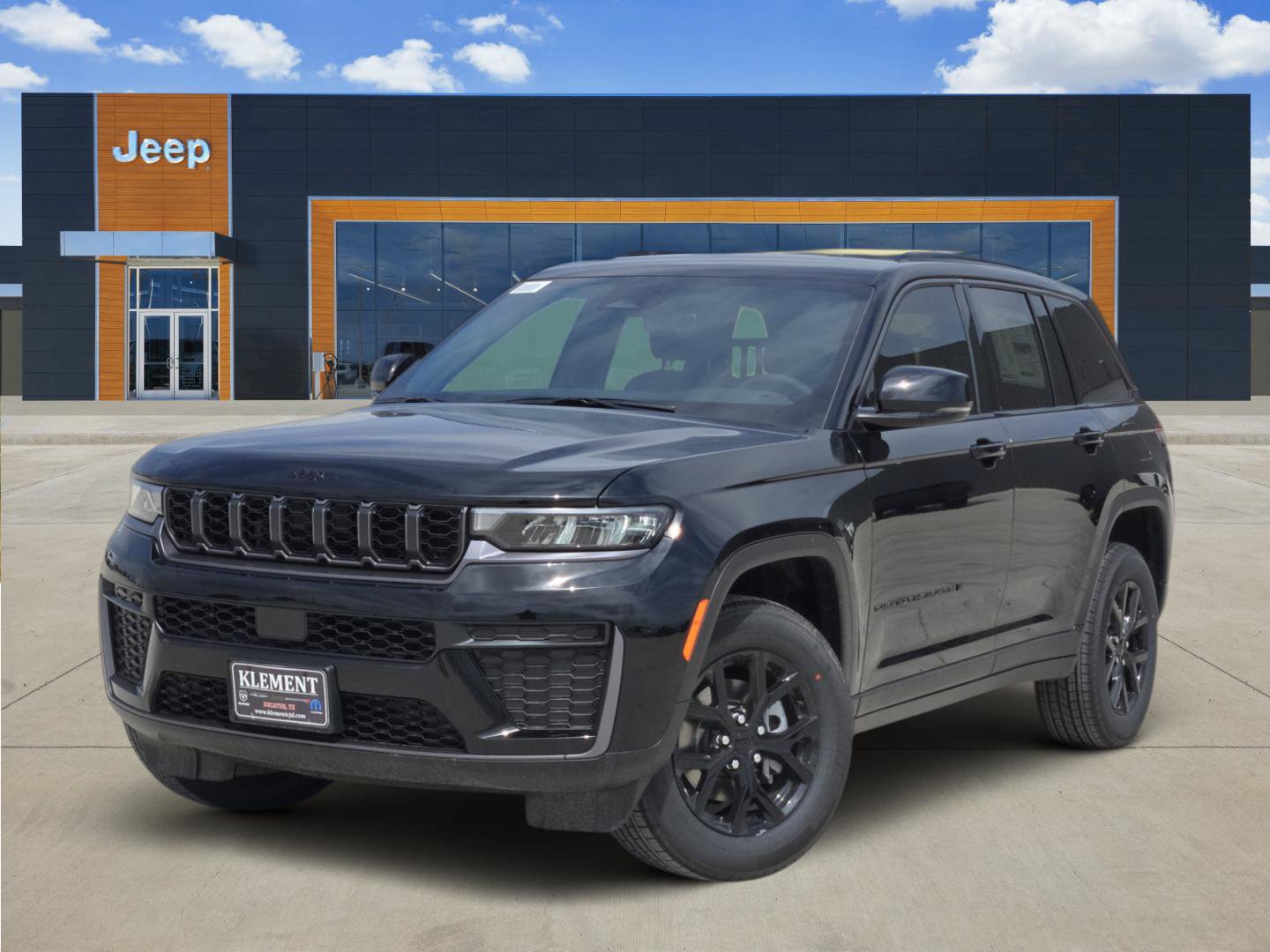 New 2026 Jeep Grand Cherokee Altitude AWD/4WD image 1