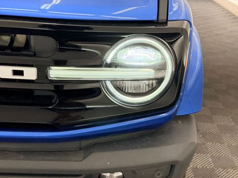 Used 2024 Ford Bronco Outer Banks image 10