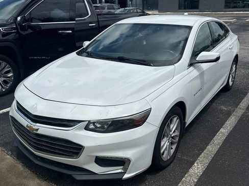 Used 2017 Chevrolet Malibu LT w/ Leather Package FWD image 1