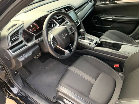 Used 2019 Honda Civic Sport image 23