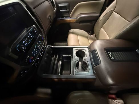 Used 2017 Chevrolet Silverado 1500 LTZ w/ Sport Package image 85