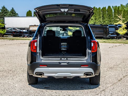 Used 2023 GMC Acadia SLT w/ Preferred Package AWD/4WD image 7