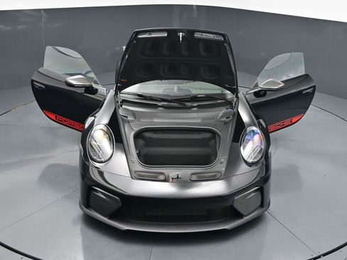 Certified 2025 Porsche 911 GT3 RWD image 28