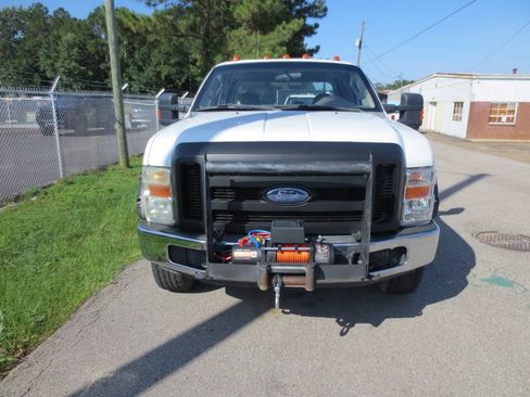 Used 2008 Ford F250 XL AWD/4WD image 3